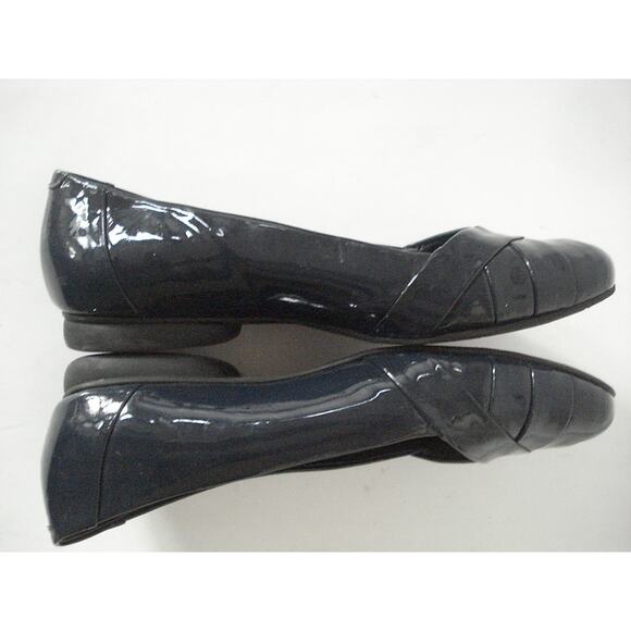 NURTURE DARK ROYAL BLUE PATENT LEATHER SLIP ON LOAFER FLAT SIZE 6M - Picture 5 of 7